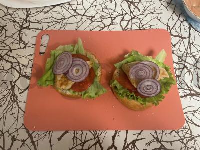 Skanus ir sultingas vištienos burgeris namuose Žingsnis 5