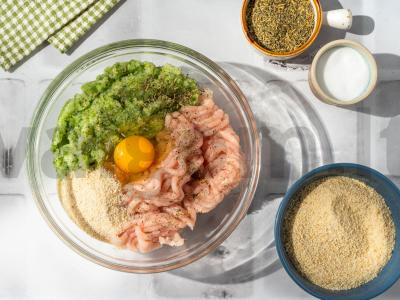 Kotletai su žiedine kopūstu ir brokoliais Žingsnis 2