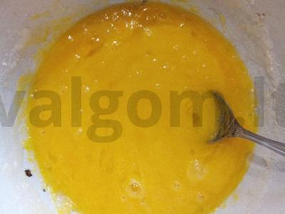 Vaflinis tortas su kremu Žingsnis 1