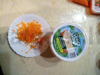 Marinuoti kopūstai su svogūnais ir morkomis Žingsnis 1