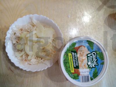 Marinuoti kopūstai su svogūnais ir morkomis Žingsnis 2