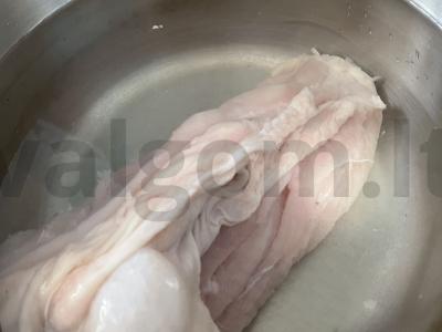 Vištienos sriuba su paprika ir žolelėmis Žingsnis 1