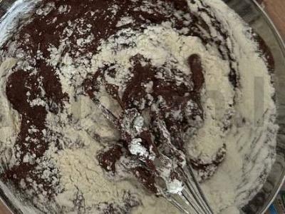 Veganiški šokoladiniai keksiukai Žingsnis 4