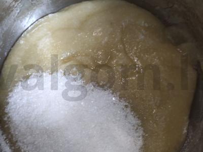 Obuolių uogienė su kondensuotu pienu Žingsnis 2