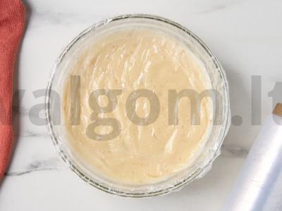 Biskvitinis ritinys su kremu Žingsnis 2