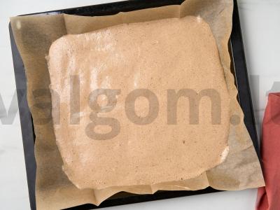 Biskvitinis ritinys su kremu Žingsnis 6