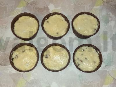 Varškės keksiukai su figomis Žingsnis 7