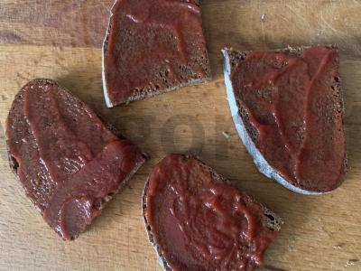 Karšti sumuštiniai su lašiniais orkaitėje Žingsnis 4