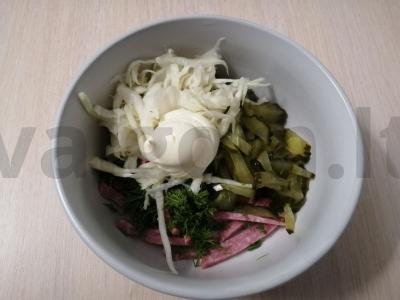 Salotas su servelatu „Aisberg“ Žingsnis 6