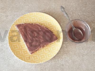 Vaflinis tortas su kondensuotu pienu ir sūreliais Žingsnis 2