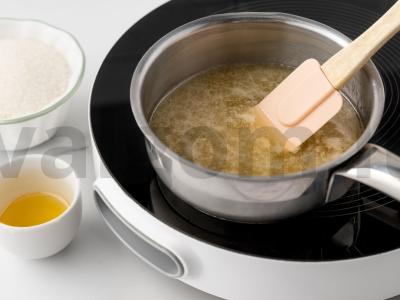 Medovikas su varškės kremu Žingsnis 1