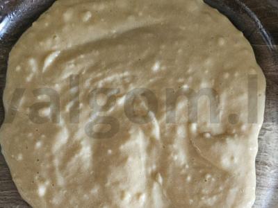 Obuolių pyragas su serbentų uogiene Žingsnis 2