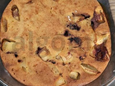 Obuolių pyragas su serbentų uogiene Žingsnis 5