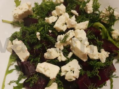 Rukolos, virtos burokėlių ir sūrio salotas Žingsnis 4