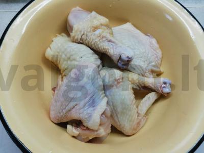 Vištiena garstyčių marinate Žingsnis 1