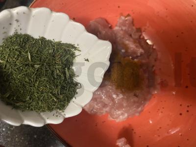 Užkandis „Rulėliai su mėsos faršu ir šonine“ Žingsnis 3