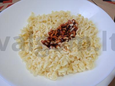 Greito paruošimo makaronai su bekonu ir nori jūros dumbliais Žingsnis 2