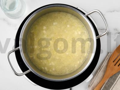 Gruziniškas pomidorų sriuba su pupomis Žingsnis 2