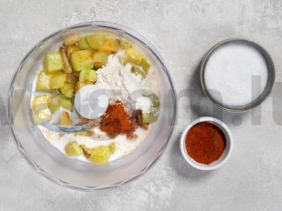 Pieno grietinėlės sriuba su cukinijomis Žingsnis 3