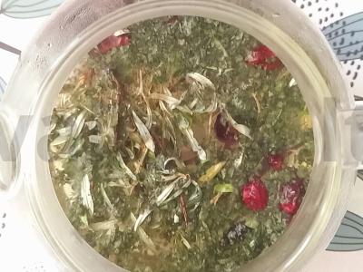 Arbata, praturtinta vitaminu C Žingsnis 3