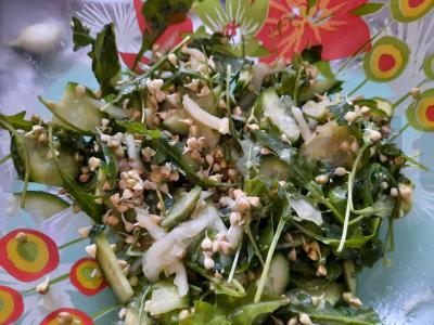 Žalias salotas su daiginta grikiu Žingsnis 3