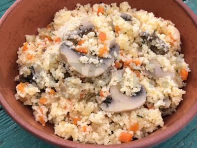 Kuskusas su grybais pagrindine nuotrauka