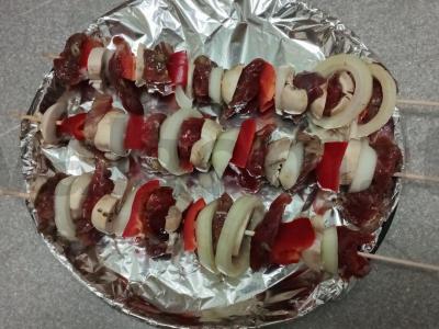 Kepti jautienos šašlykai su kivio marinatų Žingsnis 6