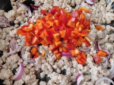 Chili con carne su mėsos faršu Žingsnis 2