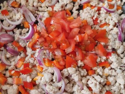 Chili con carne su mėsos faršu Žingsnis 3