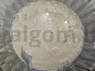 Švelnūs blynai su uogiene ir grietine Žingsnis 1