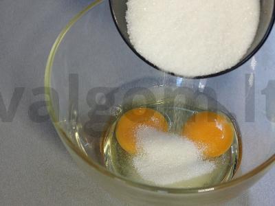 Blynų tortas su varške „Tropinė stebuklas“ Žingsnis 1