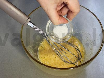 Blynų tortas su varške „Tropinė stebuklas“ Žingsnis 2