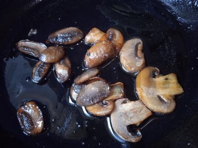 Kopūstų pyragėliai su ryžiais ir grybais tešloje Žingsnis 2