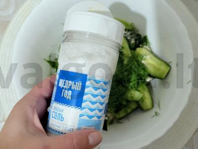 Kvapnūs marinuoti agurkai per 20 minučių Žingsnis 3