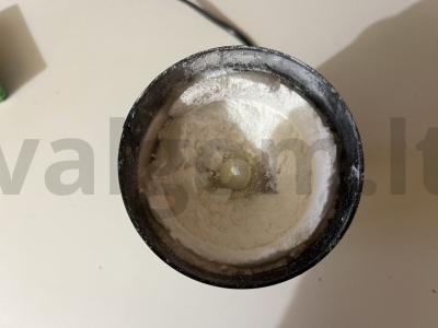 Spalvota glazūra kepiniams su sviestu Žingsnis 3