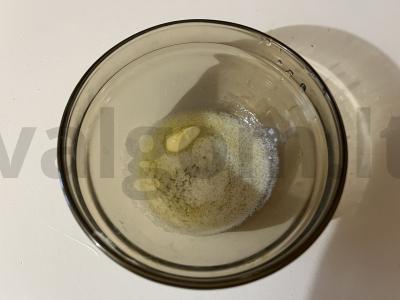 Spalvota glazūra kepiniams su sviestu Žingsnis 5