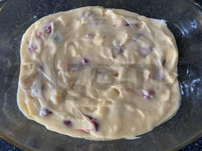 Kiaušinių pyragas su vyšniomis ir obuoliais Žingsnis 9