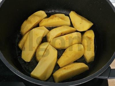 Keptas kiaulienos steikas su bulvėmis Žingsnis 5