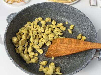 Ryžių miltų blynai su vištiena Žingsnis 6