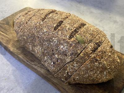 Aukštos baltymų duona iš lęšių ir žalios grikių pagrindine nuotrauka