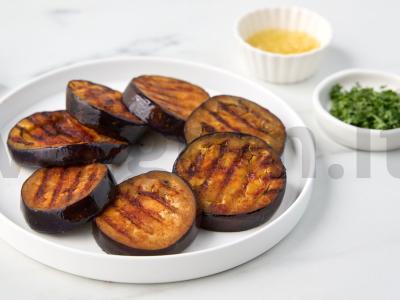 Kepti baklažanai ant anglių Žingsnis 5