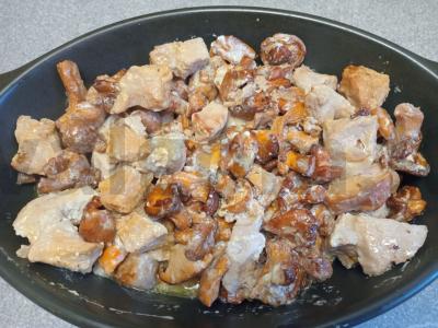 Šampinjonų troškinys su kiauliena Žingsnis 8