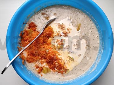 Morkų-apelsinų pyragas Žingsnis 6