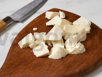 Salotas su sūriu ir vynuogėmis Žingsnis 8