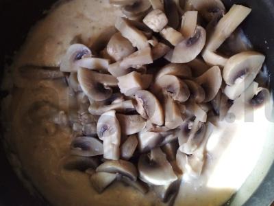 Makaronai grietinėlės padaže Žingsnis 8