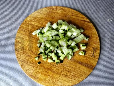 Švelnus salotas su žolelėmis ir kiaušiniais Žingsnis 2