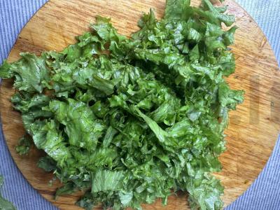 Švelnus salotas su žolelėmis ir kiaušiniais Žingsnis 3