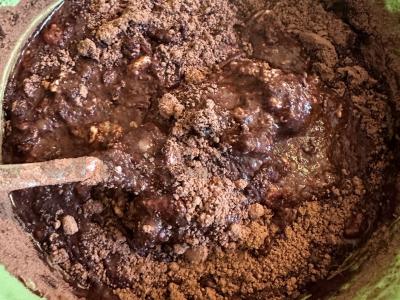 Šokoladiniai keksiukai su skylutėmis namuose Žingsnis 3