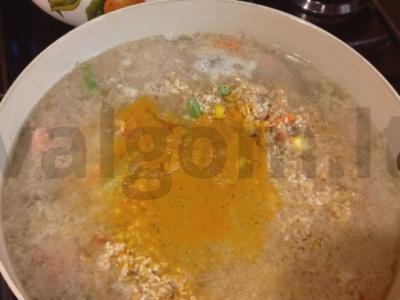 Bulguras su meatballs Žingsnis 10