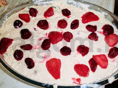 Varškės apkepas su džiovintais vaisiais ir šaldytomis uogomis Žingsnis 11